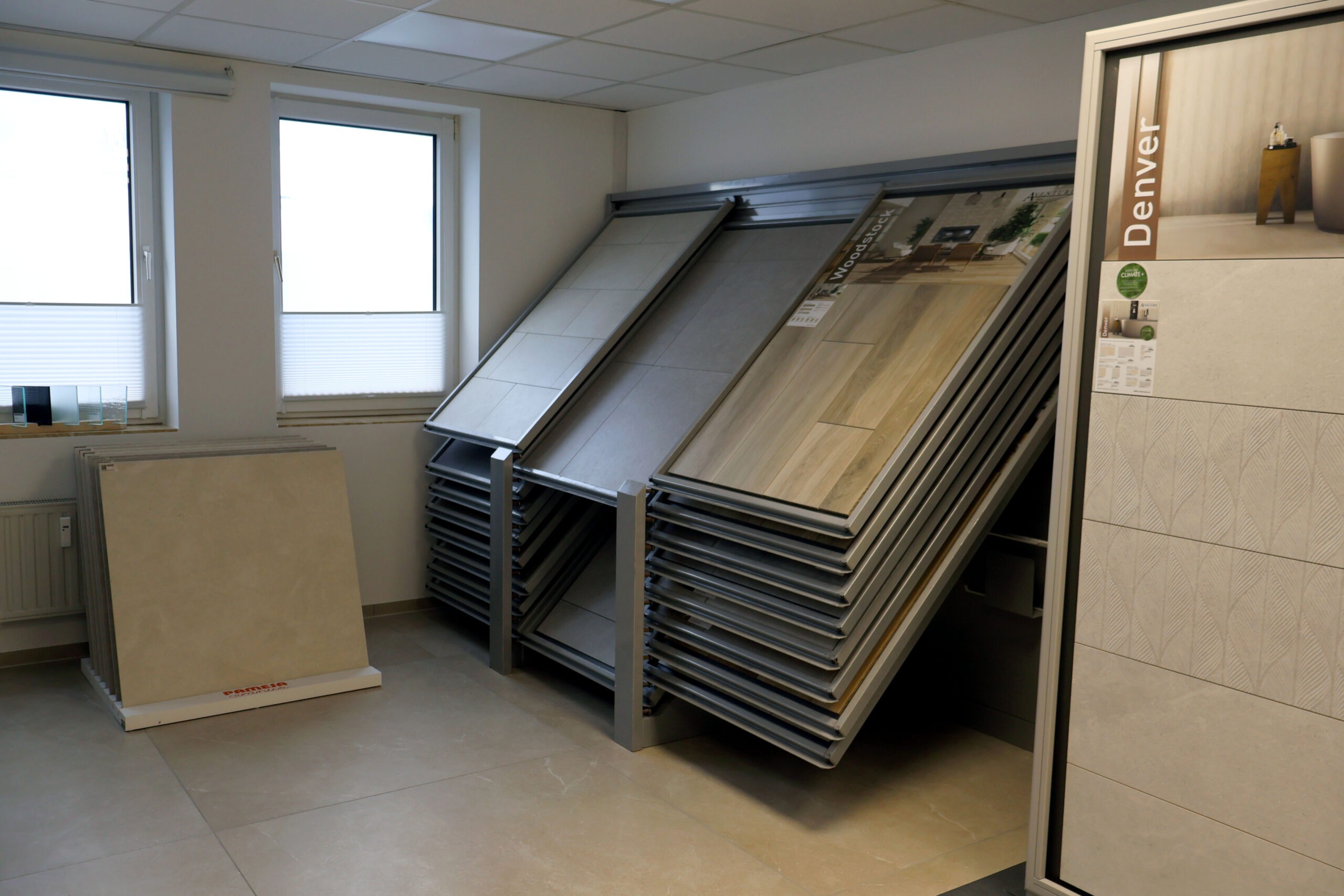 Auch Holsbodenbeläge kann man sich in der Kleinstausstellung der Firma WABRA TEC ansehen.